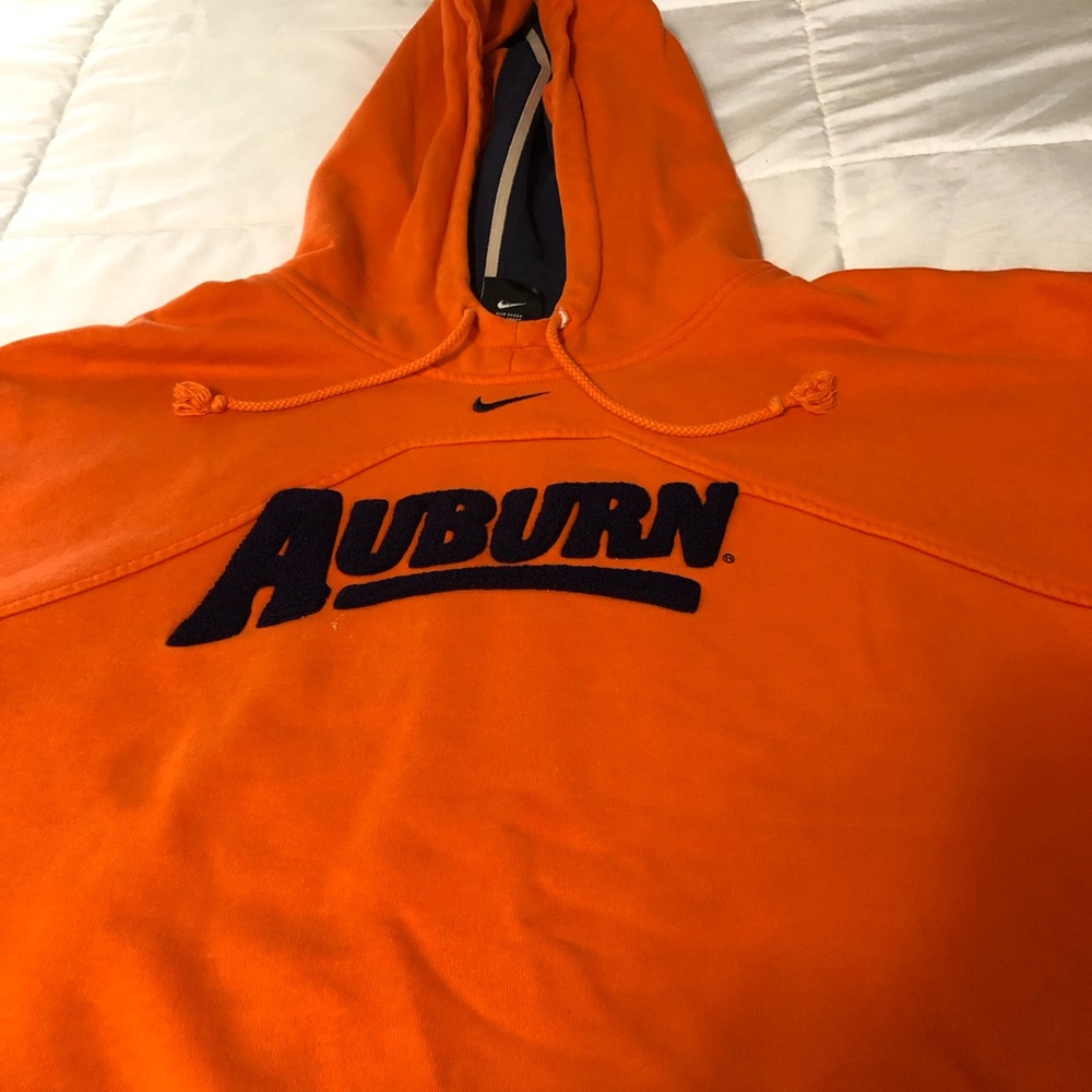 Nike Orange Auburn Tigers Logo Pullover Hoodie MenXL Script Logo kangaroo pocket